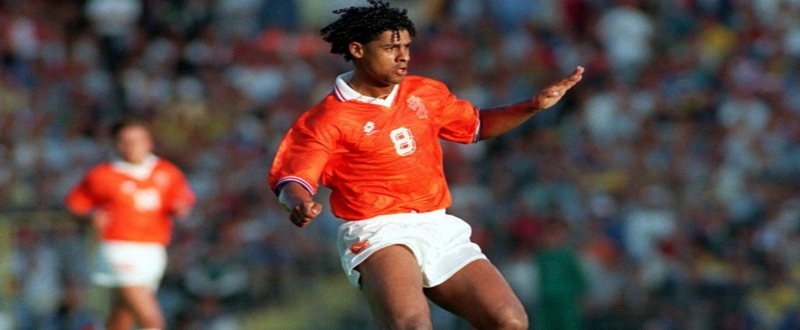 Số áo của Rijkaard hiện tại